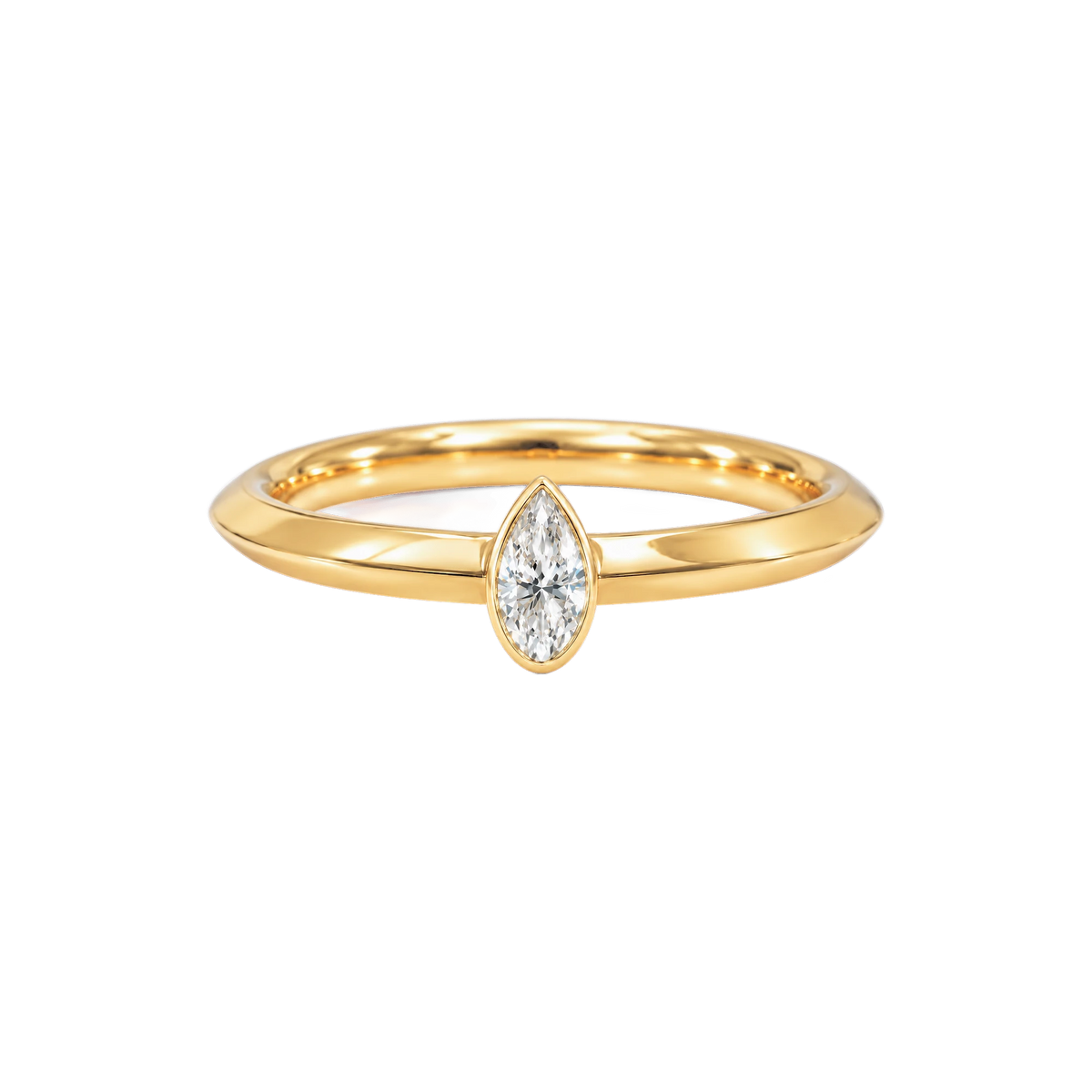 Pear Diamond Ring in Yellow Gold