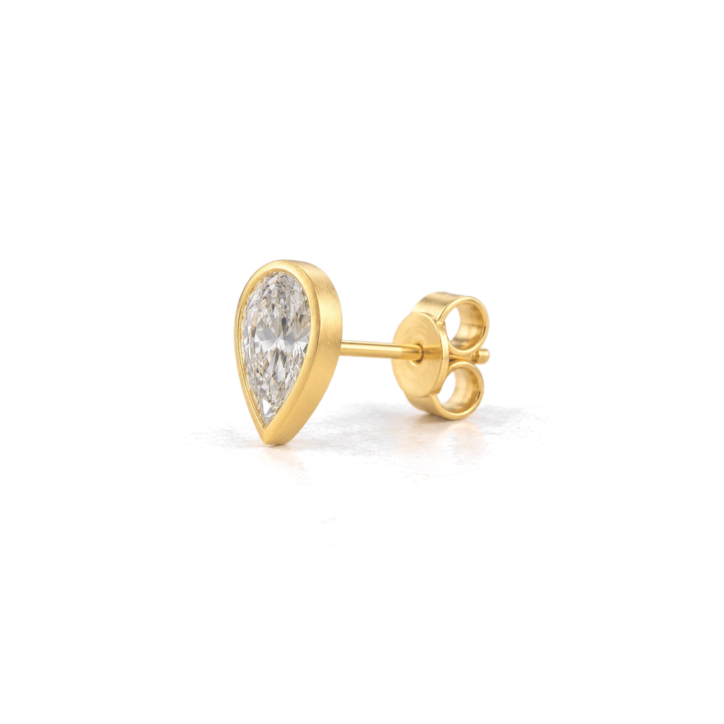 Pear Diamond Stud